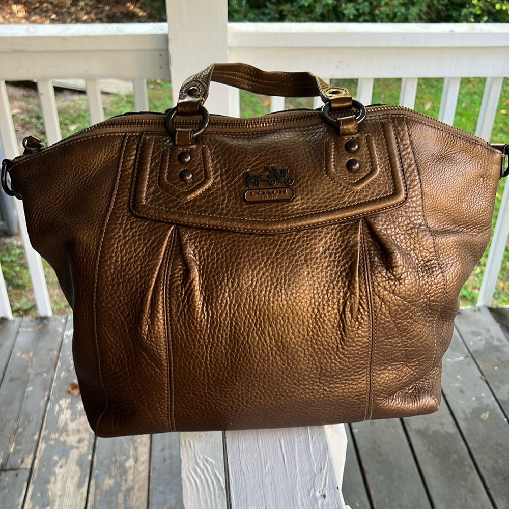 Coach shoulder bag